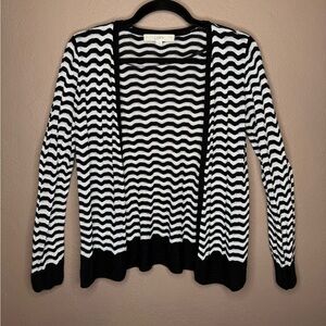 LOFT Women's Black & White Wavy Striped Cardigan Sz Medium Whimsigoth Feminine